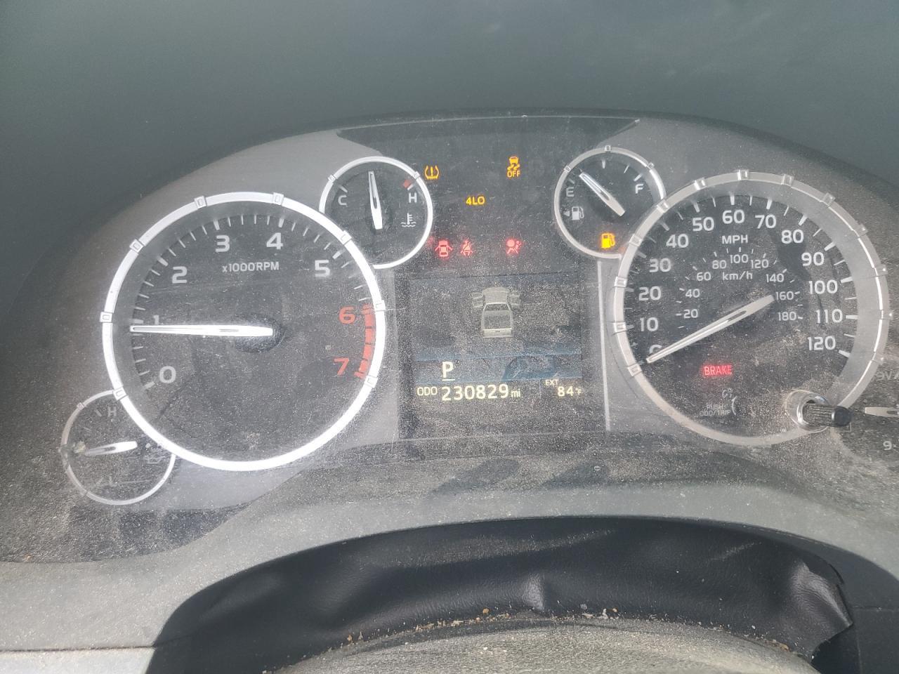 2016 TOYOTA TUNDRA
