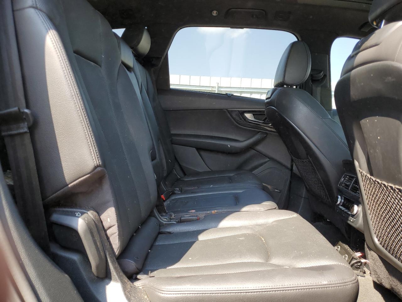 2017 AUDI Q7