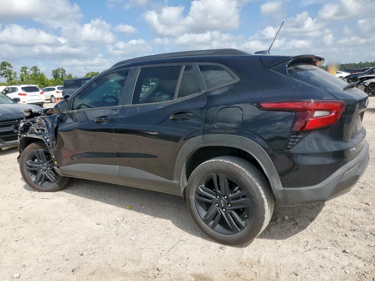 2025 CHEVROLET TRAX