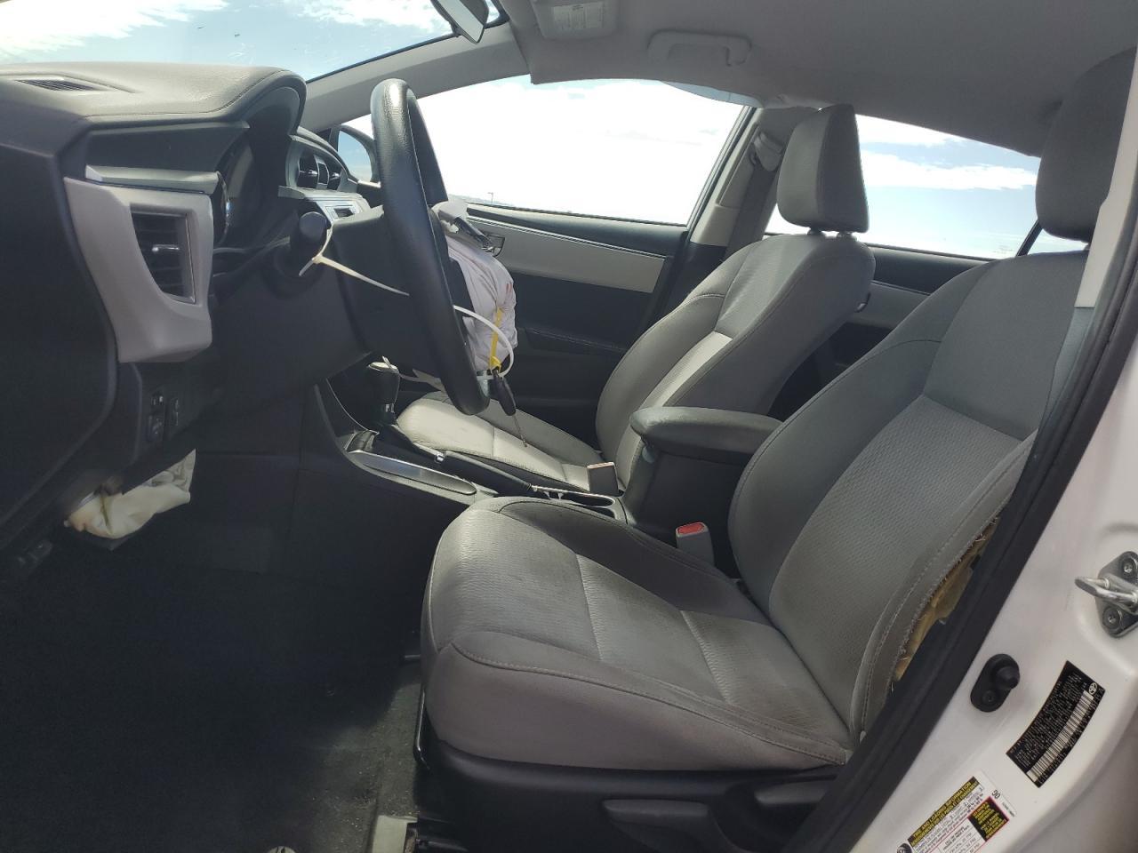 2015 TOYOTA COROLLA