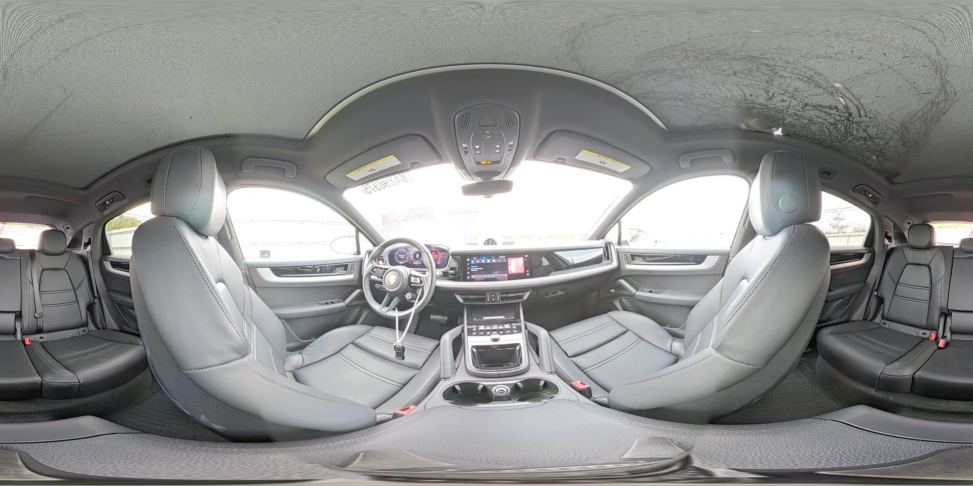 2024 PORSCHE CAYENNE