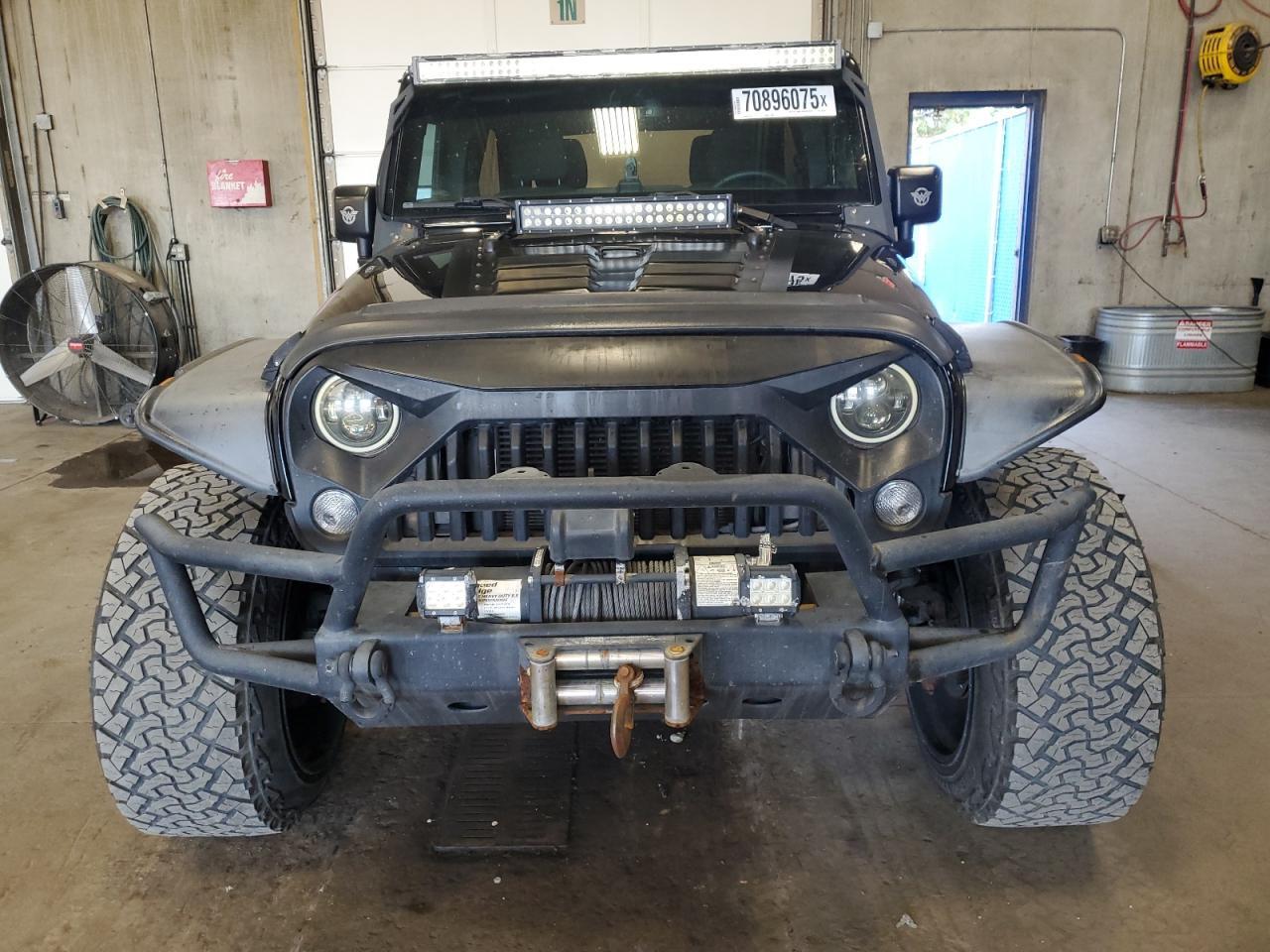 2016 JEEP Wrangler Unlimited