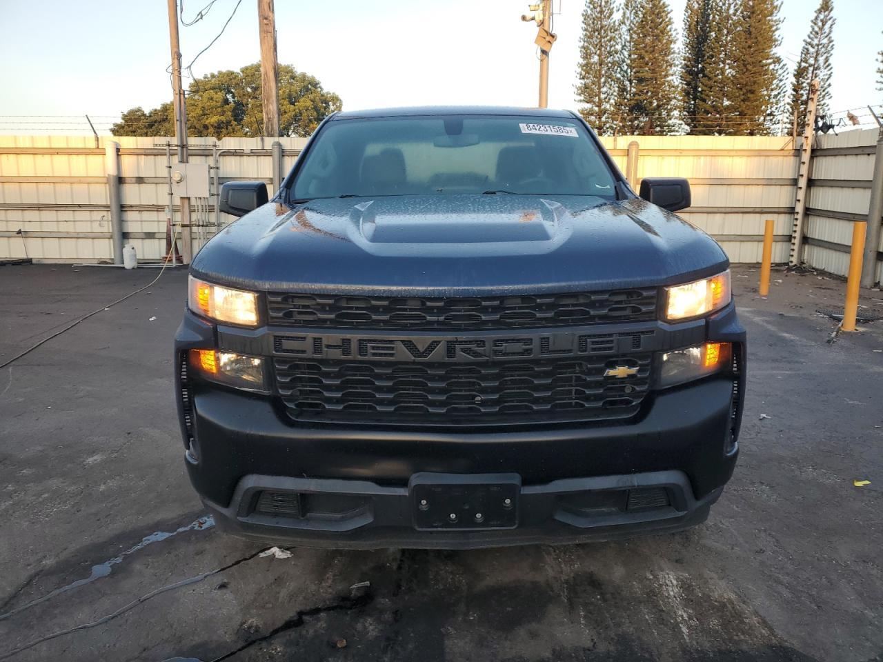 2021 CHEVROLET Silverado