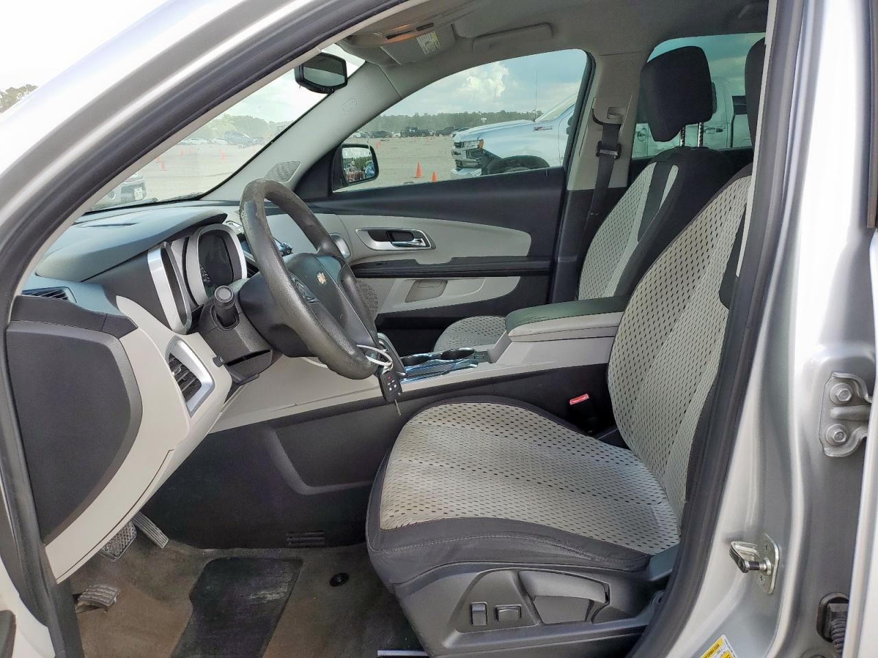 2011 CHEVROLET EQUINOX