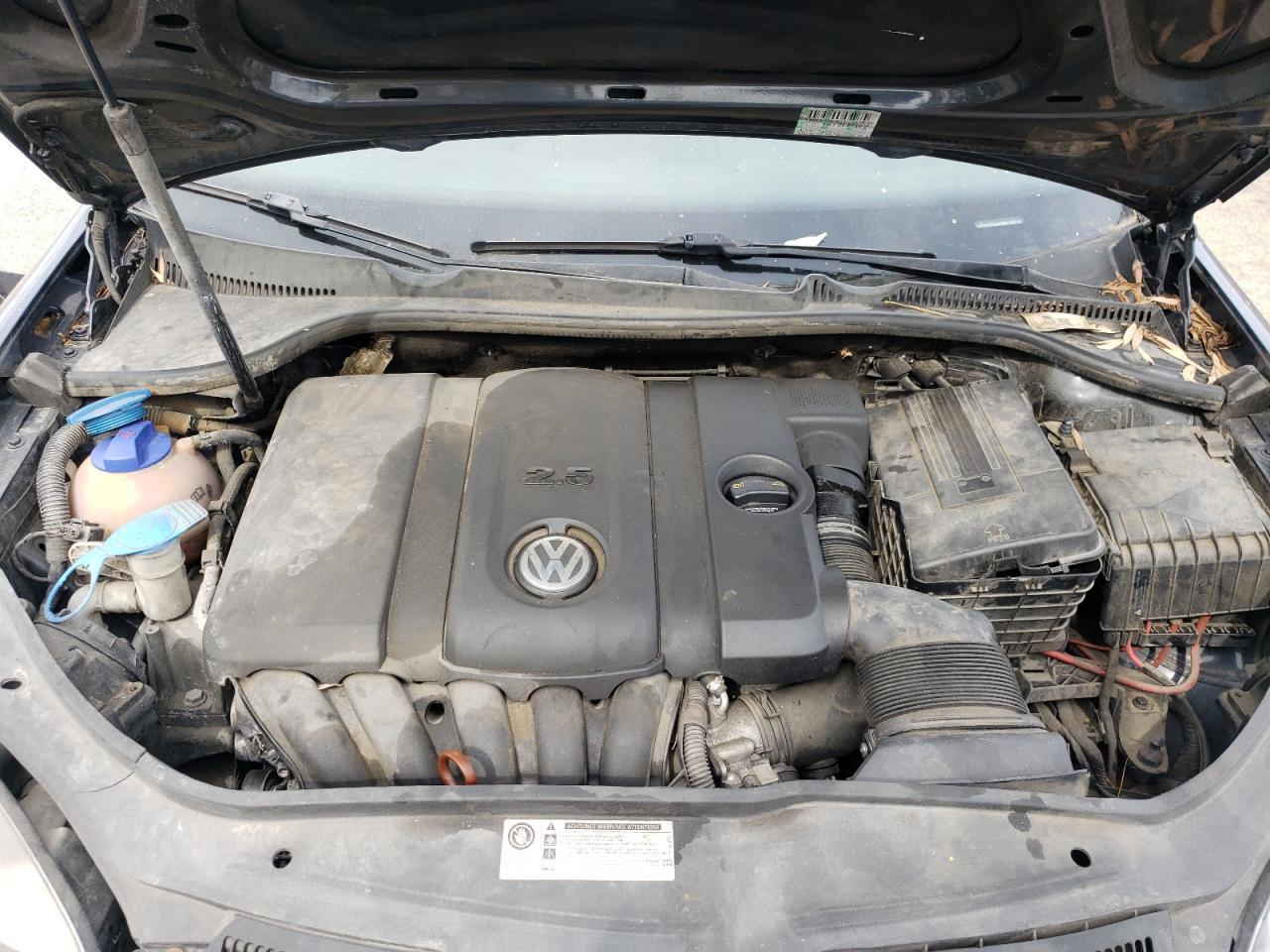 2010 VOLKSWAGEN JETTA