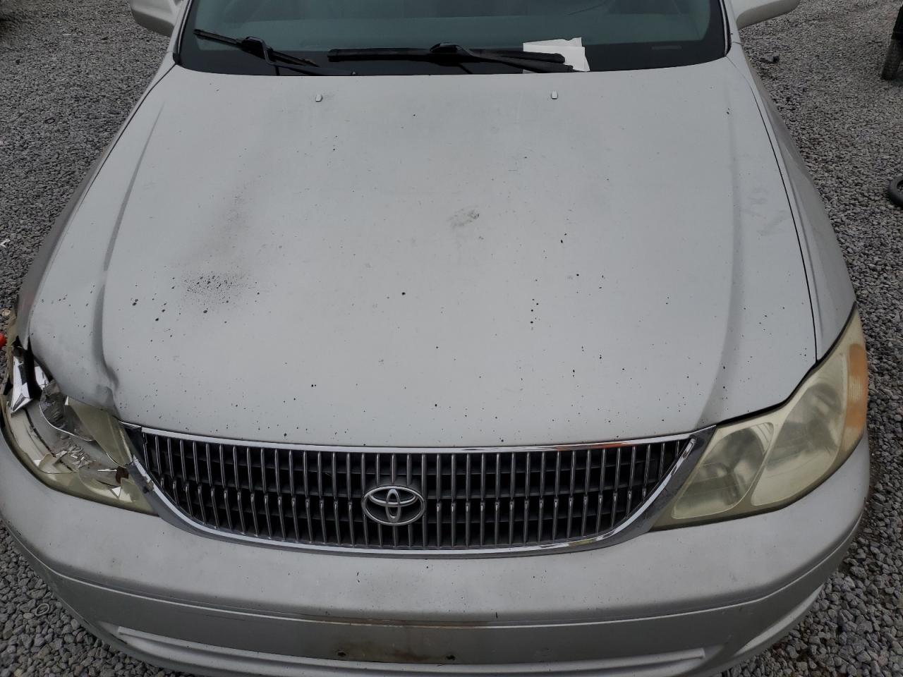2002 TOYOTA Avalon