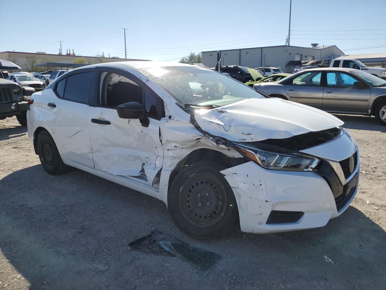 2020 NISSAN VERSA