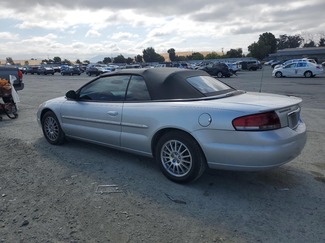 2005 CHRYSLER Sebring