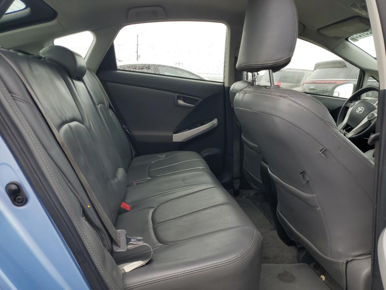 2012 TOYOTA Prius Plug-In