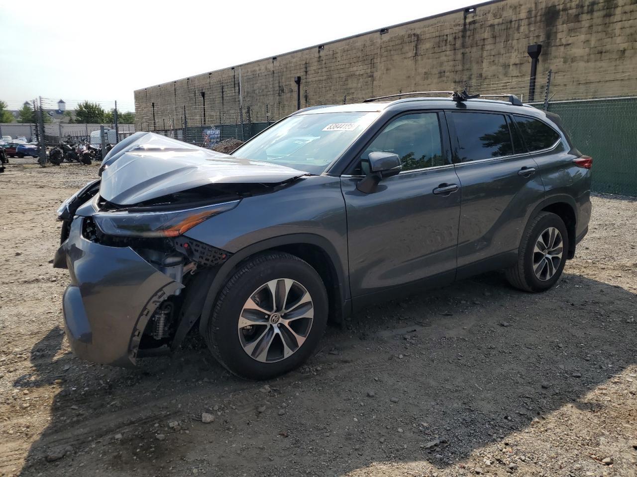 2021 TOYOTA HIGHLANDER