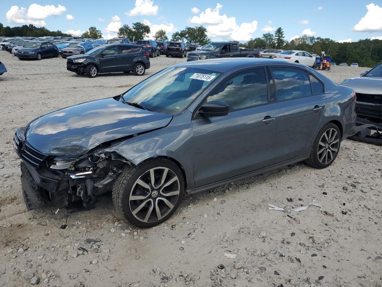2016 VOLKSWAGEN JETTA