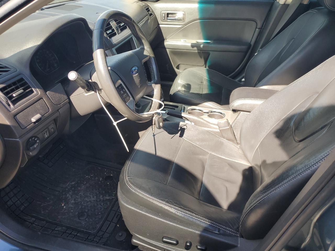 2011 FORD FUSION