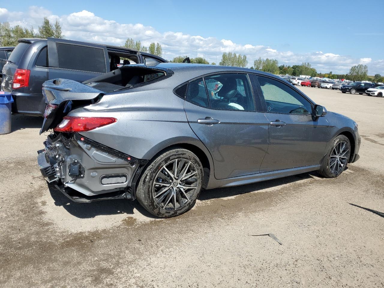 2025 TOYOTA CAMRY