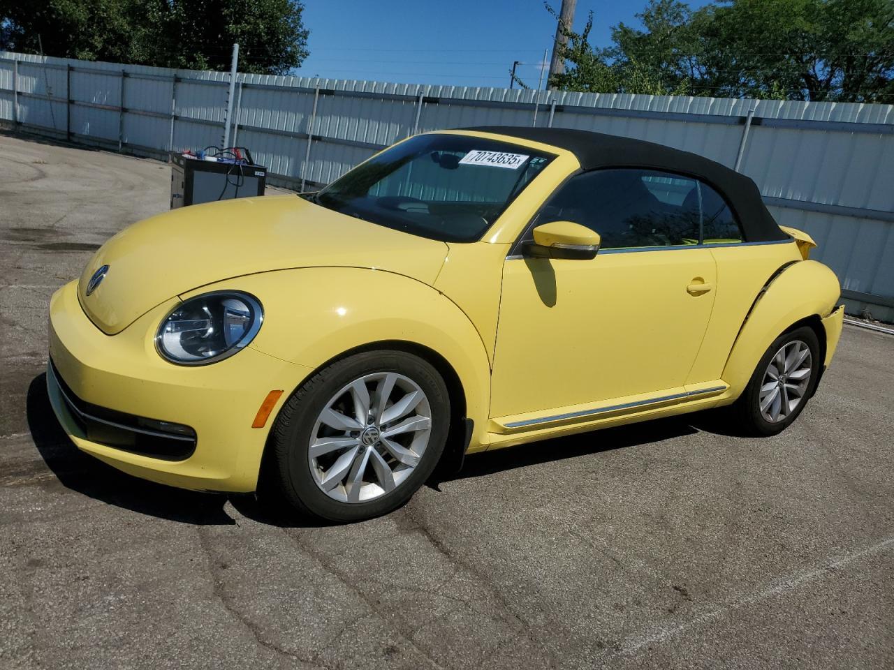 2014 VOLKSWAGEN Beetle