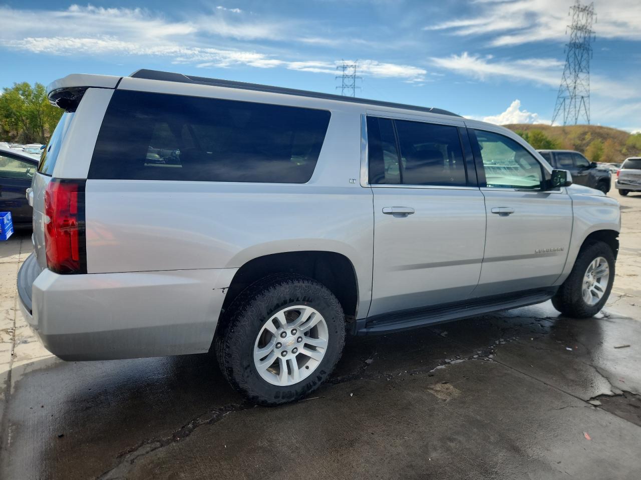 2018 CHEVROLET Suburban
