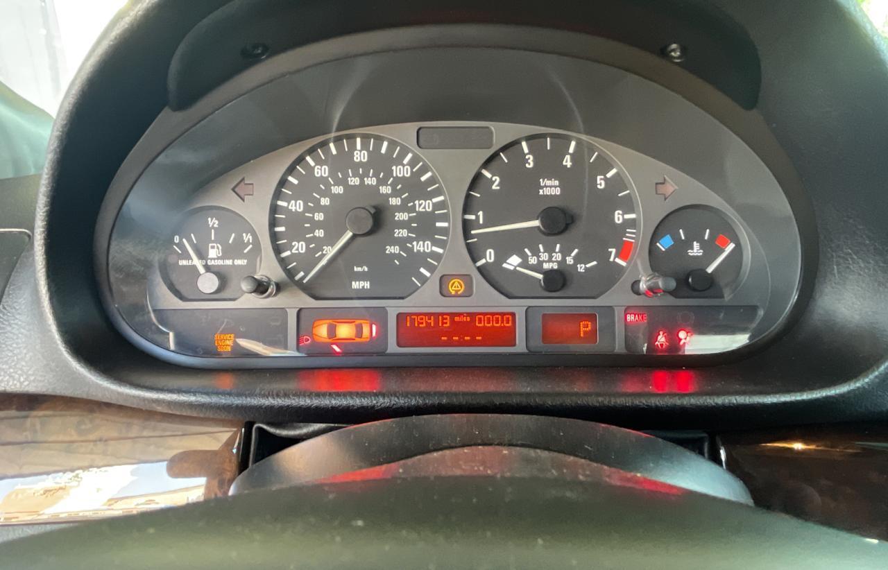 2004 BMW 3 SERIES