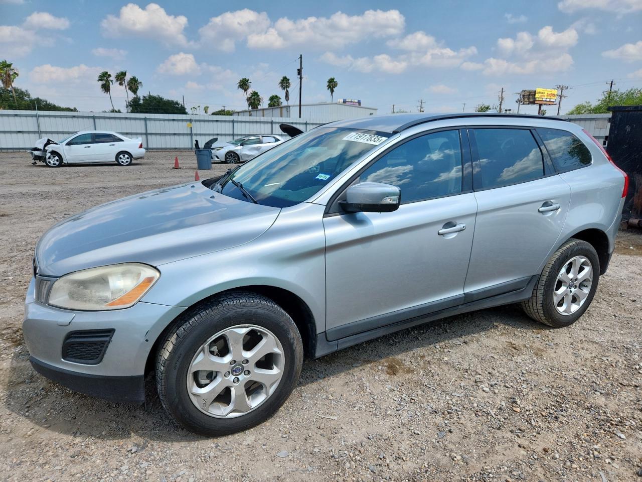 2013 VOLVO XC60