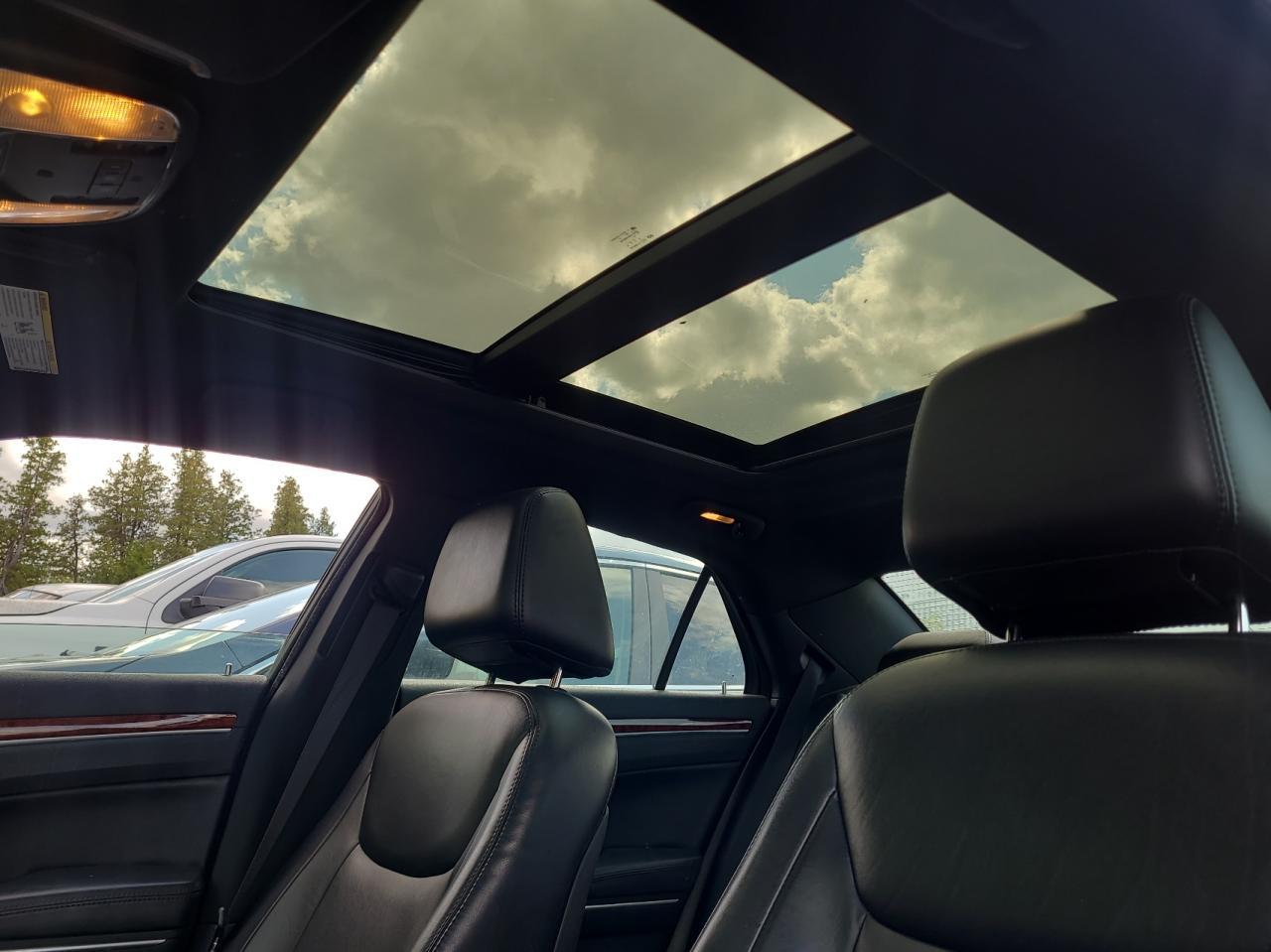 2013 CHRYSLER 300