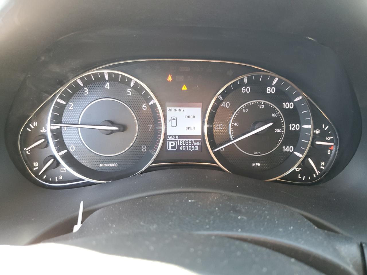 2017 NISSAN Armada