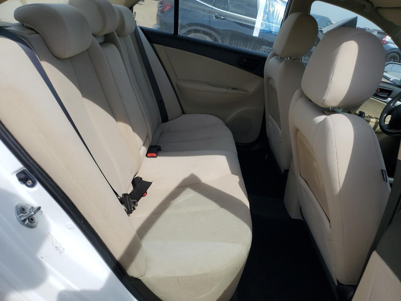 2010 HYUNDAI SONATA