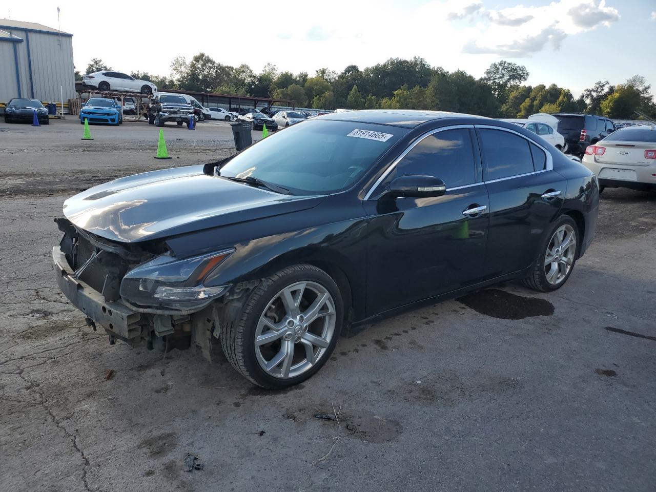 2012 NISSAN Maxima