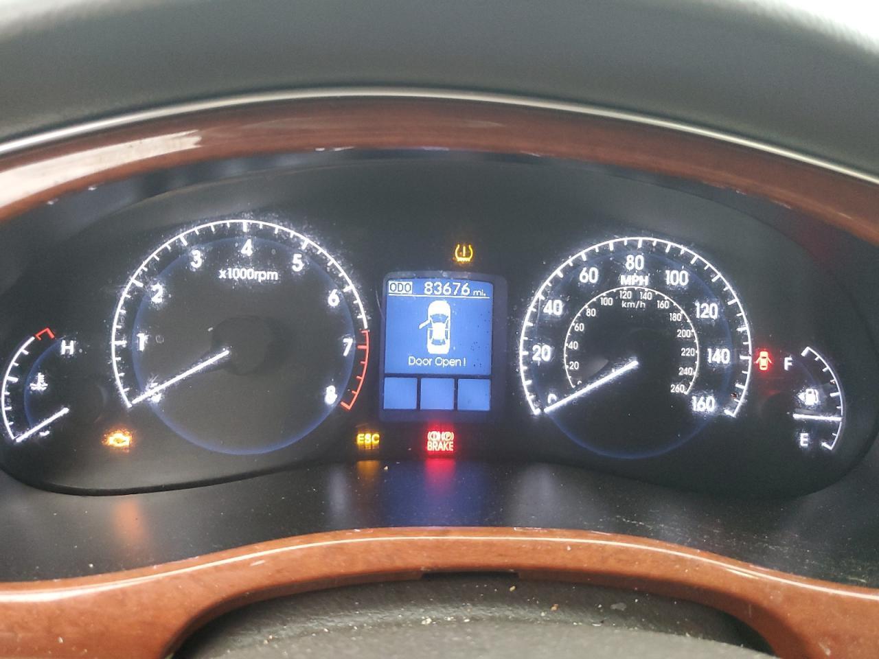 2013 HYUNDAI GENESIS