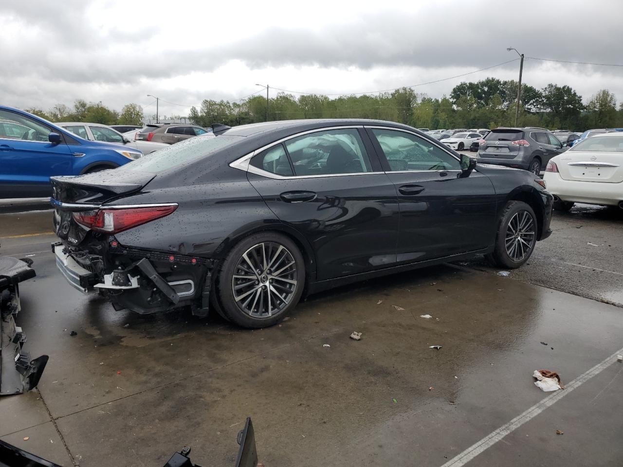 2024 LEXUS Es