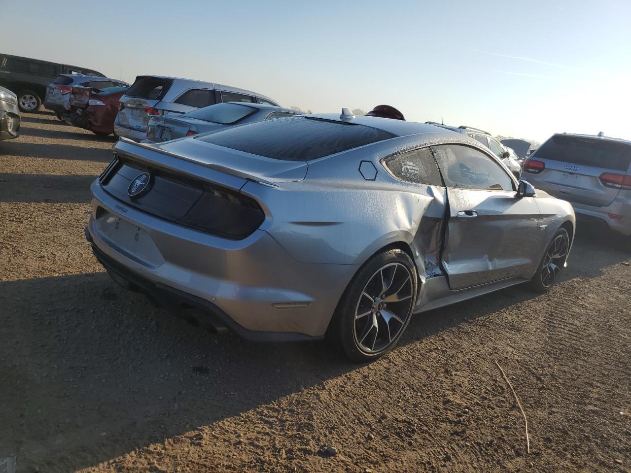 2021 FORD MUSTANG