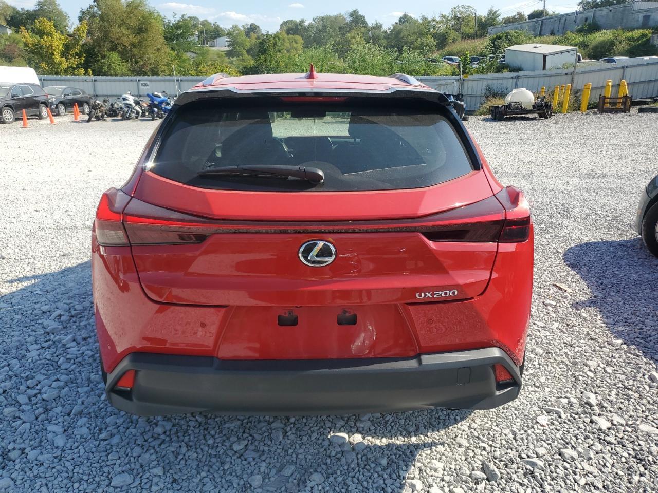 2022 LEXUS UX 200