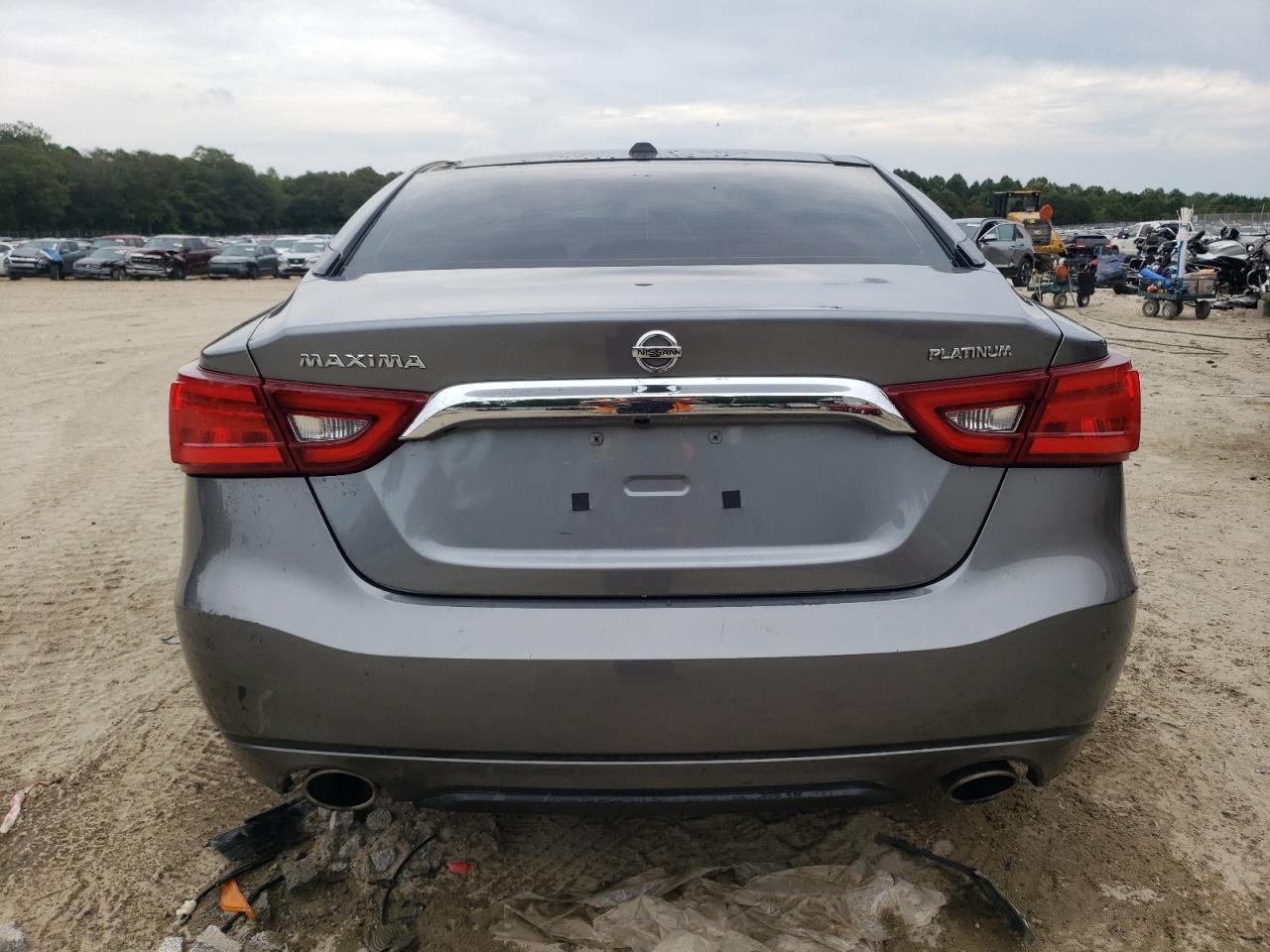 2016 NISSAN Maxima