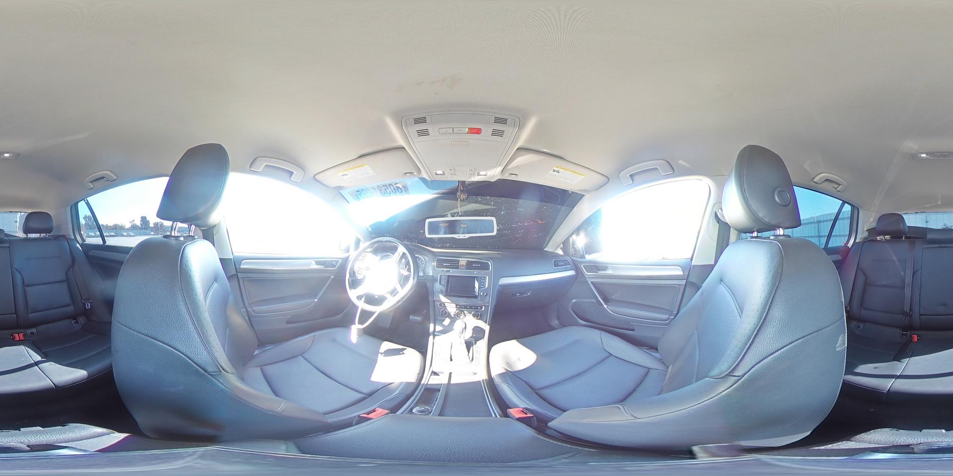2015 VOLKSWAGEN e-Golf