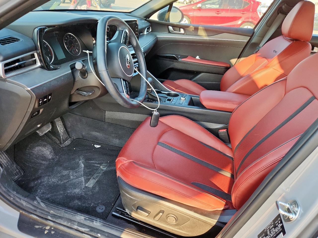 2022 KIA K5