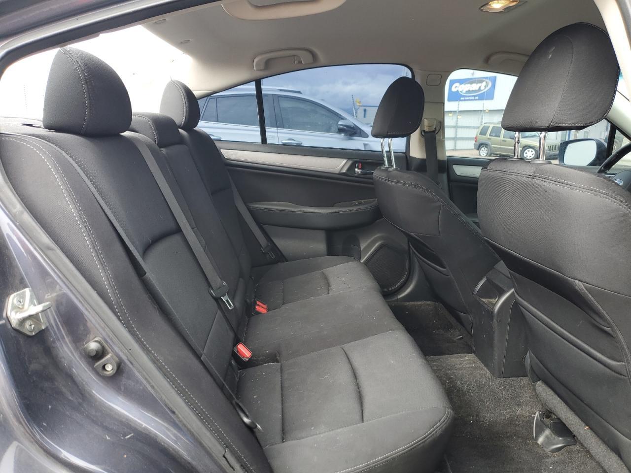 2015 SUBARU Legacy