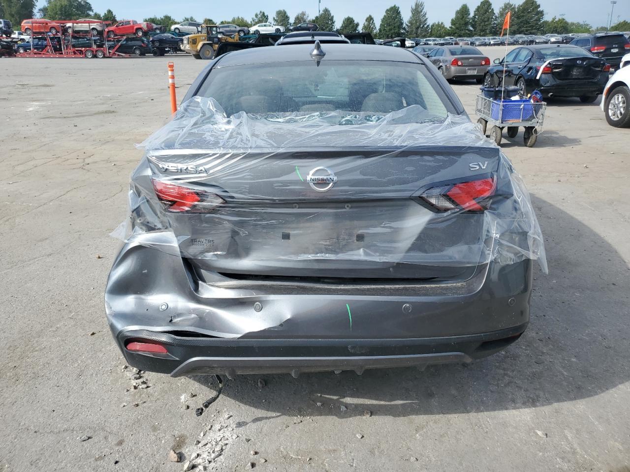 2021 NISSAN VERSA