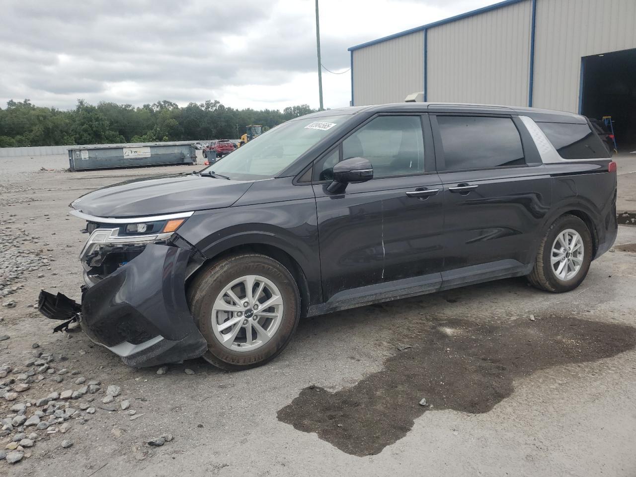 2022 KIA Carnival