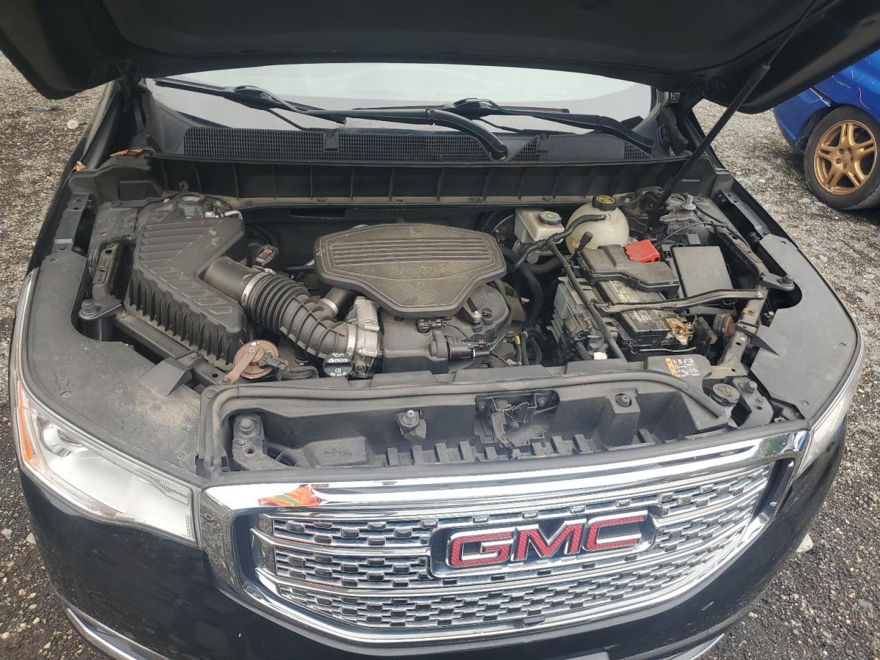 2017 GMC ACADIA
