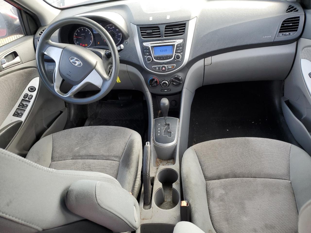 2013 HYUNDAI ACCENT