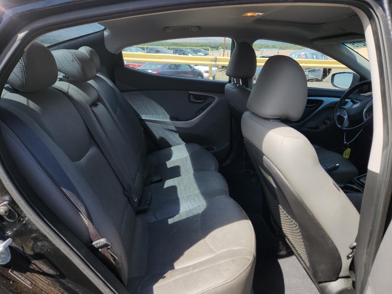 2013 HYUNDAI ELANTRA