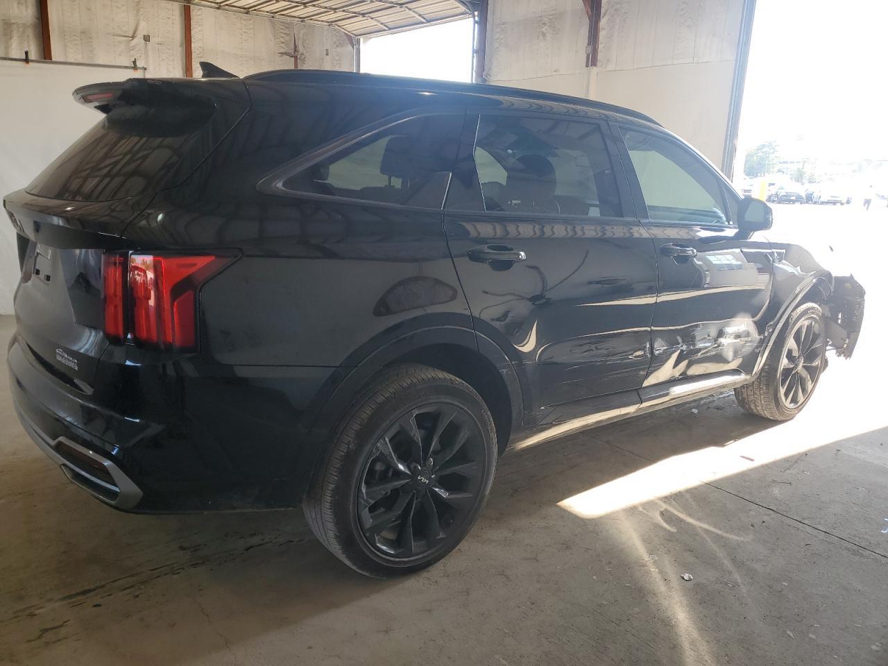 2023 KIA SORENTO