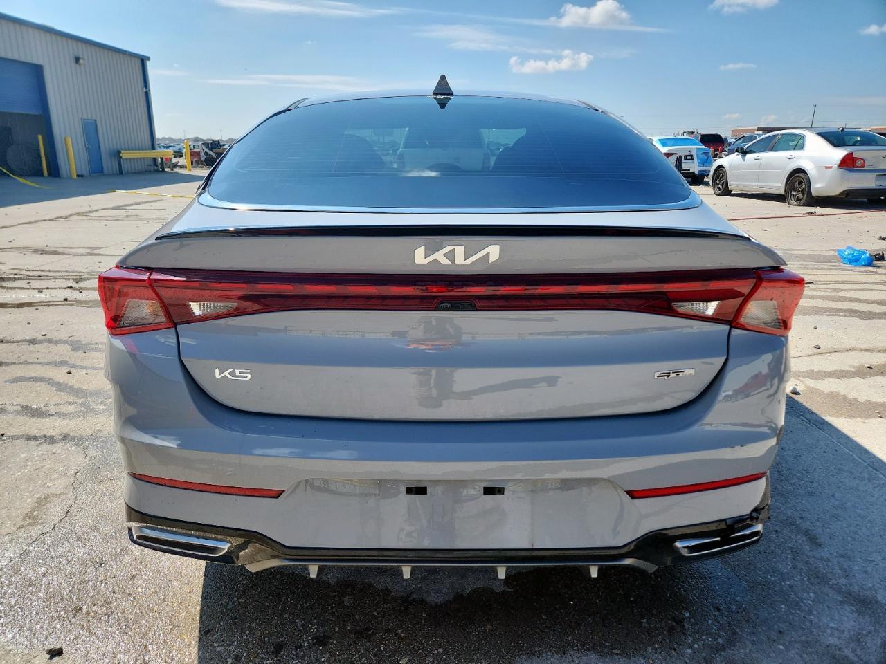2024 KIA K5