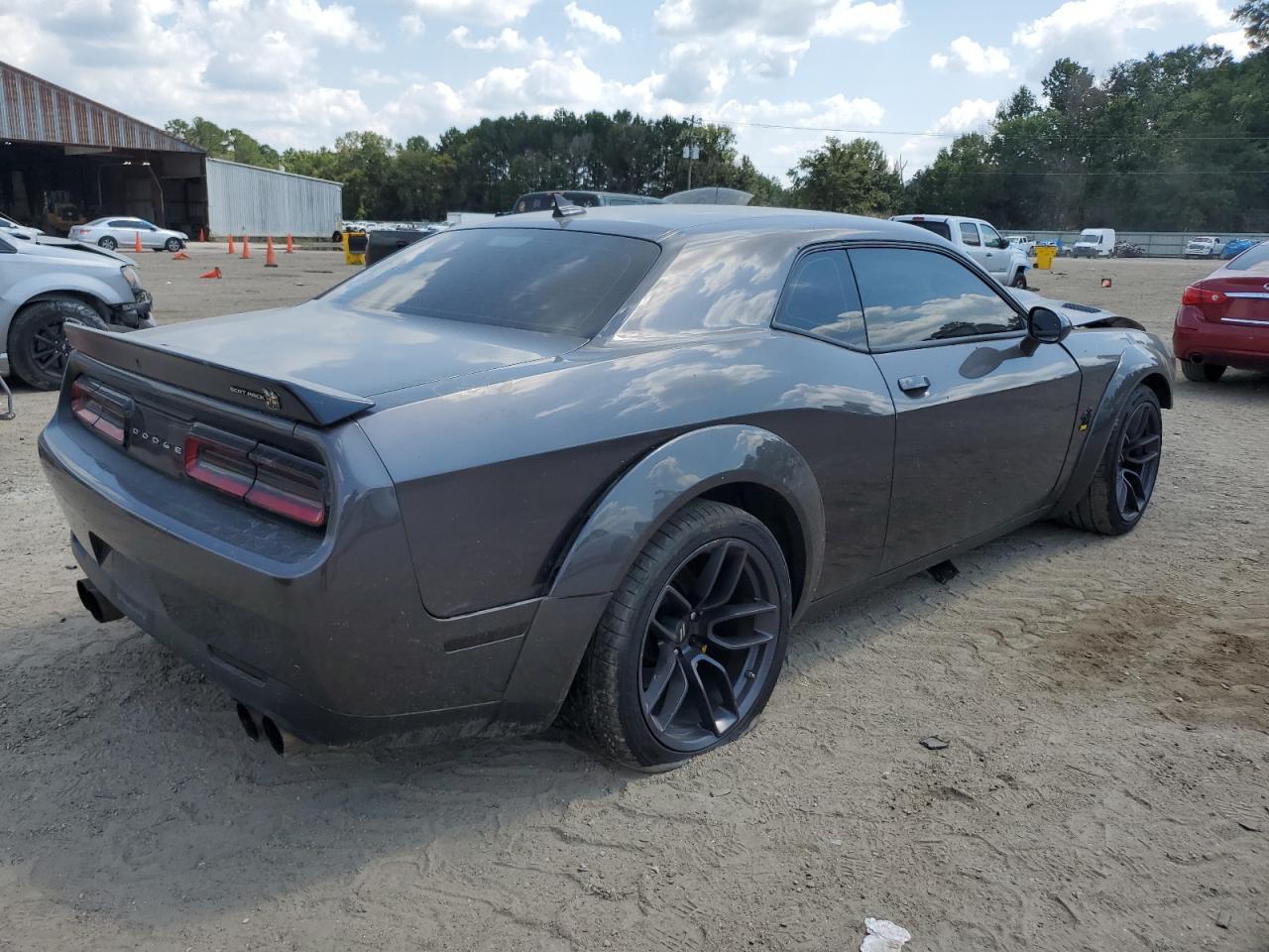 2021 DODGE Challenger