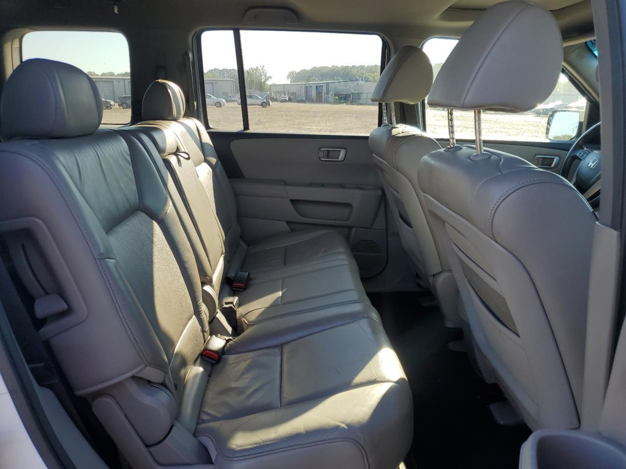 2011 HONDA PILOT