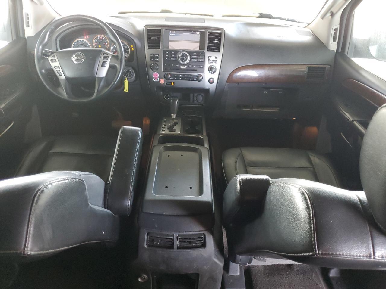2013 NISSAN Armada