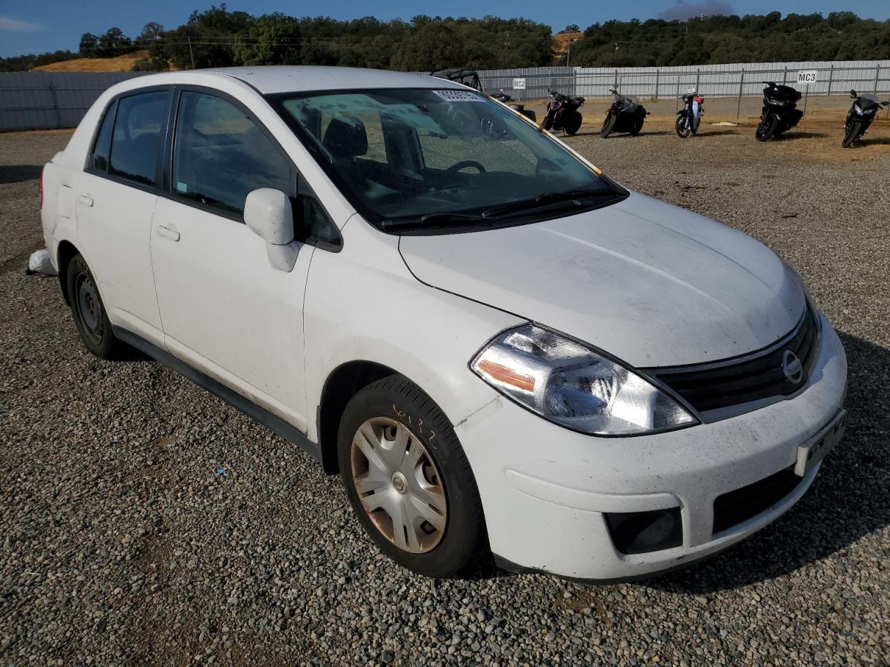 2010 NISSAN VERSA