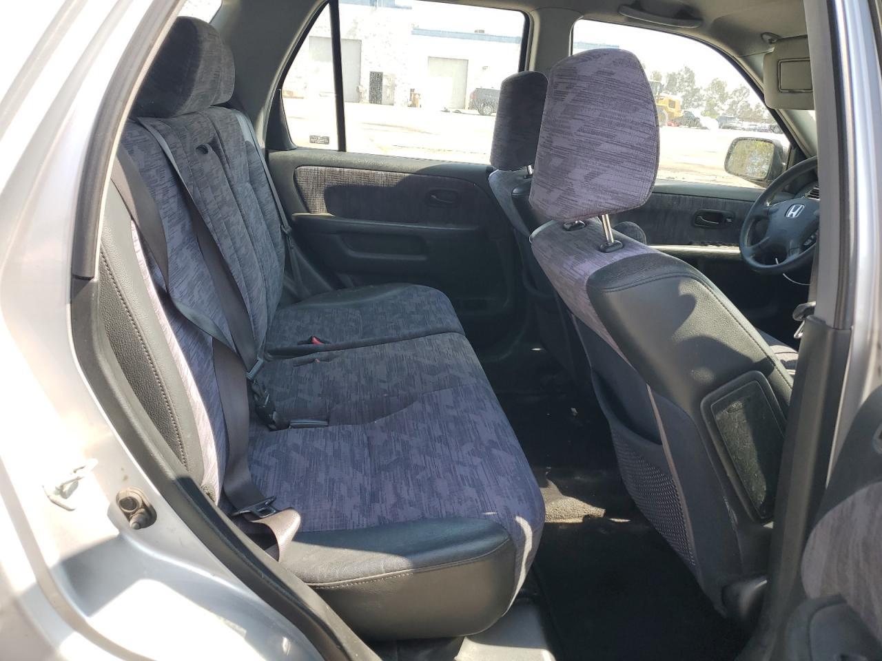 2004 HONDA CR-V