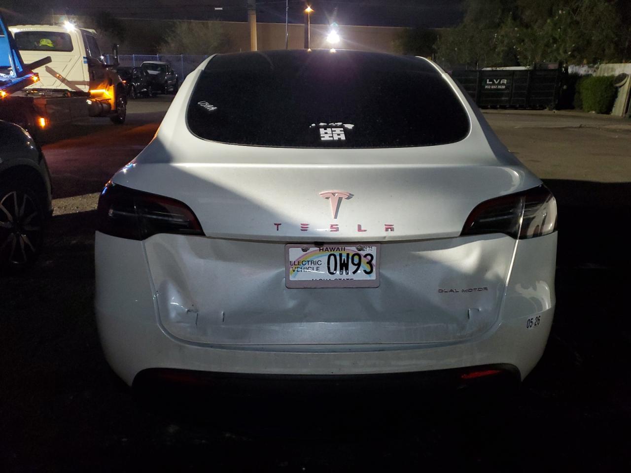 2024 TESLA MODEL Y