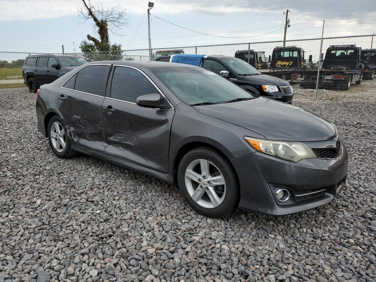 2012 TOYOTA CAMRY
