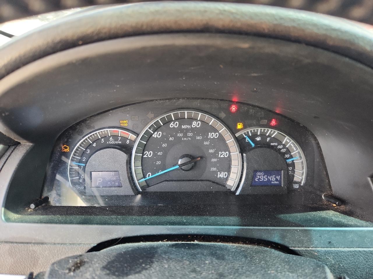 2012 TOYOTA CAMRY