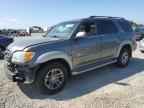2004 TOYOTA Sequoia