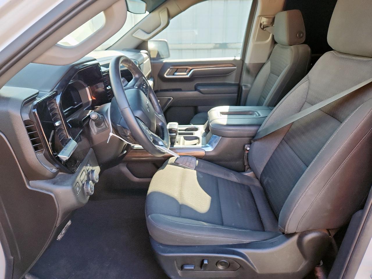 2022 CHEVROLET Silverado